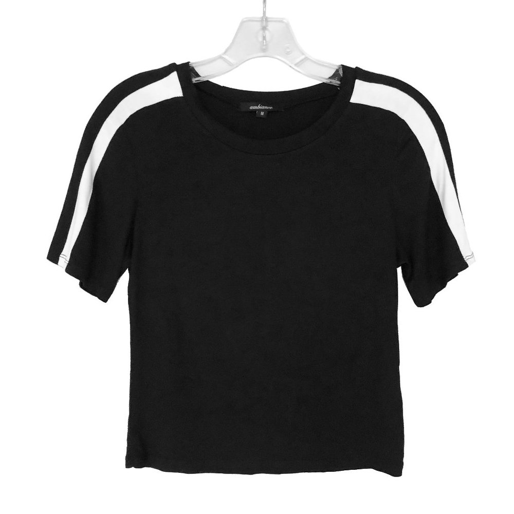 Black white athletic stripe sporty crop top tee